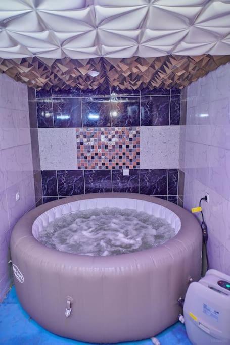 Ninja House Studio Chic Le Turquois Dore Yaounde Luaran gambar